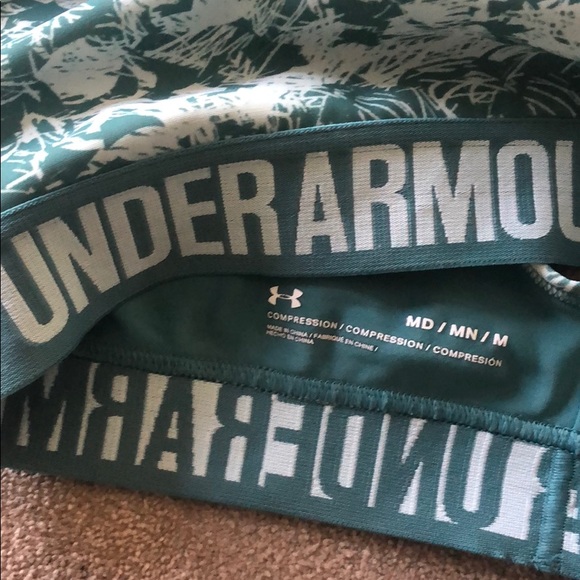 Compression Under Armour Matching Set SM - Picture 4 of 4